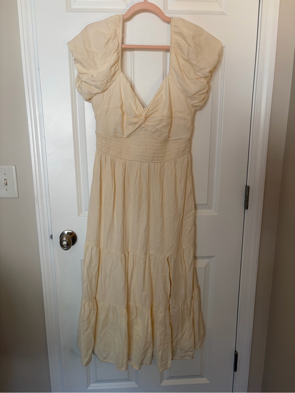 Trixxi Sweetheart Neck Puff-Sleeve Ruched Waist Midi Dress - Large